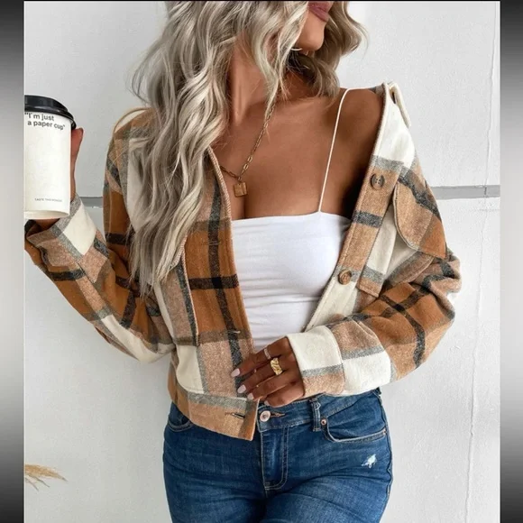 Boho navy blue plaid button down cropped jacket - Picture 8 of 16